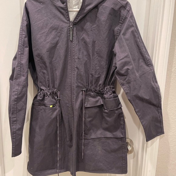 Womens Nike tech reversible rain jacket size small new without tags. - Picture 8 of 8